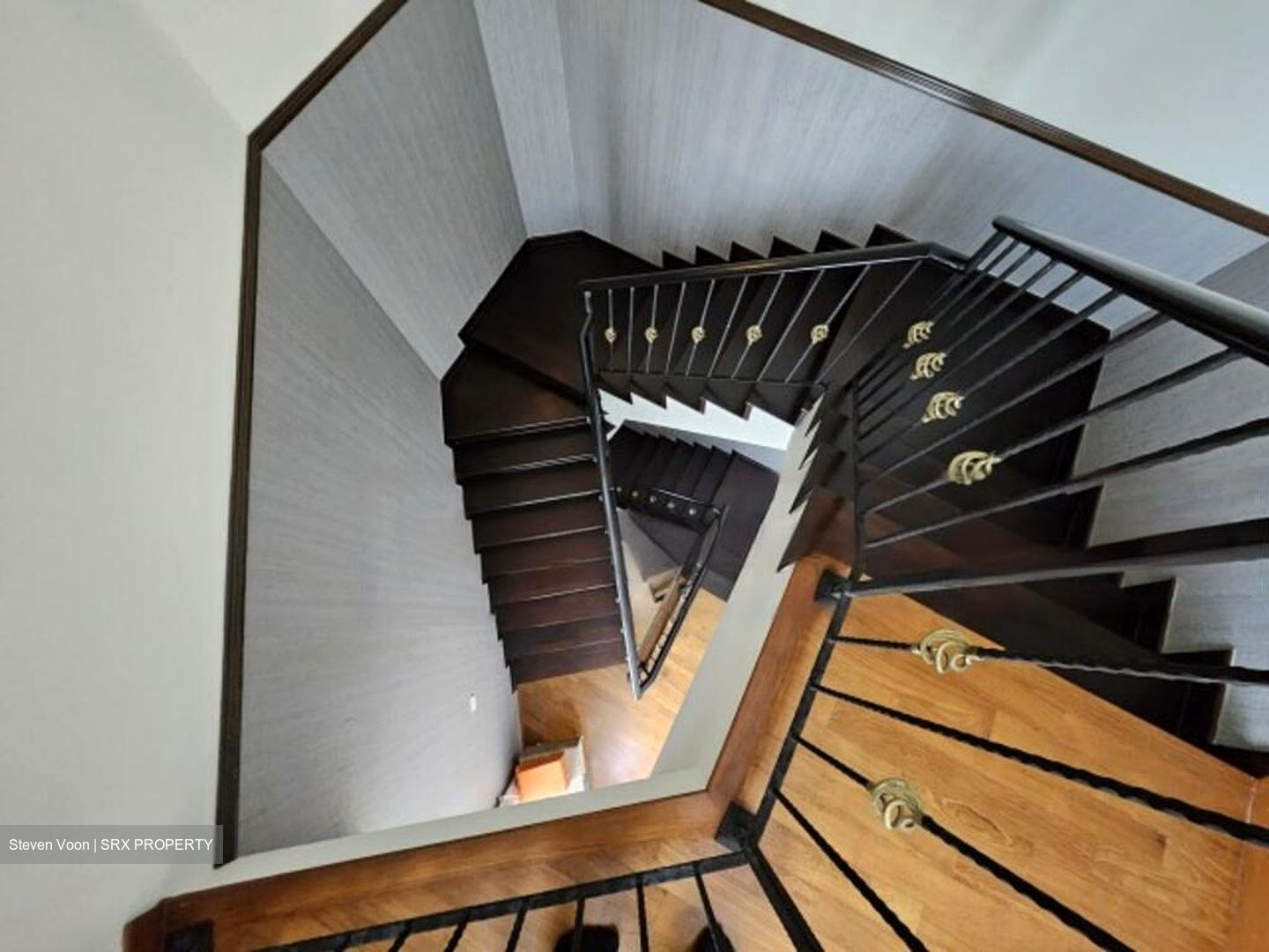 Jalan Sinar Bulan (D17), Semi-Detached #479346511